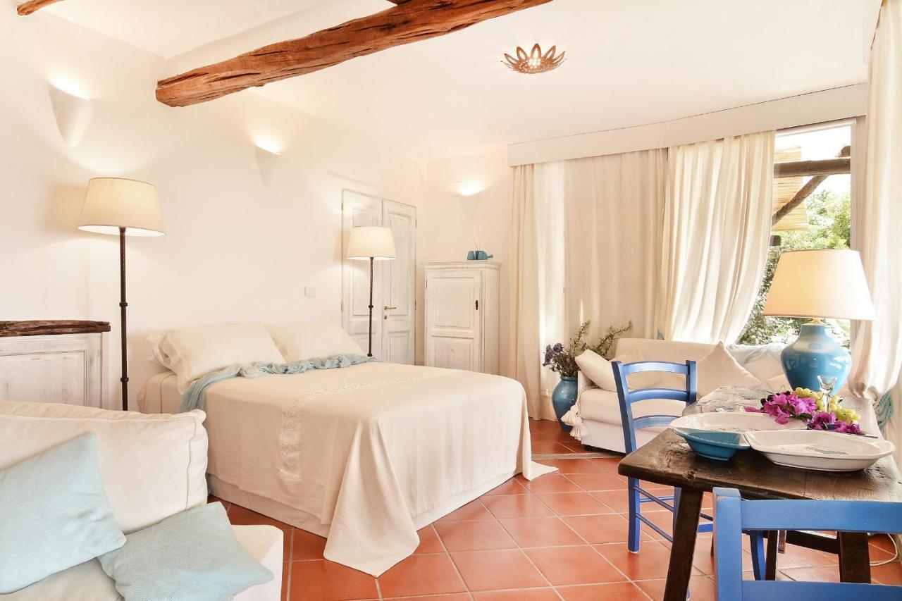 Karamare Hotel Stintino Buitenkant foto